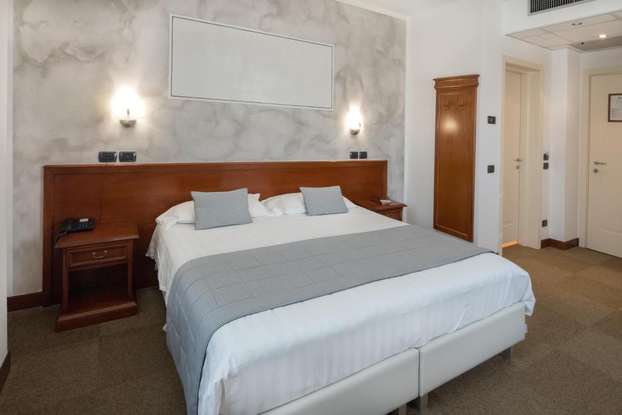 Hotel Medea (Adults Only) Alba  Exterior foto