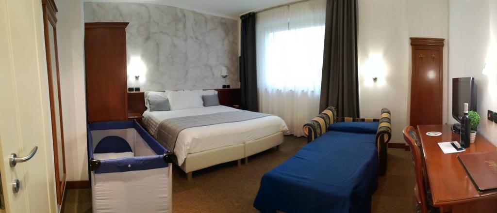 Hotel Medea (Adults Only) Alba  Exterior foto