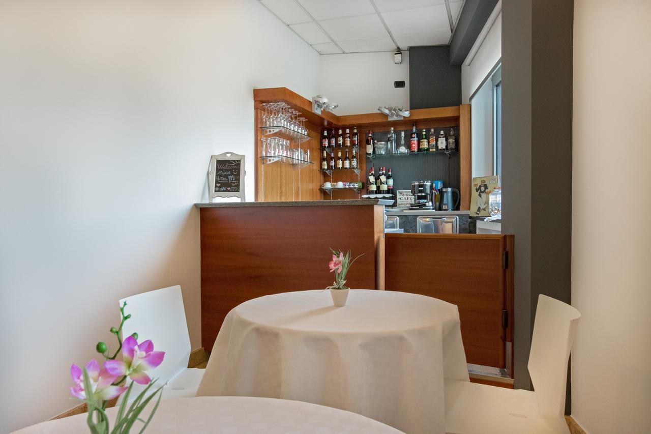 Hotel Medea (Adults Only) Alba  Exterior foto