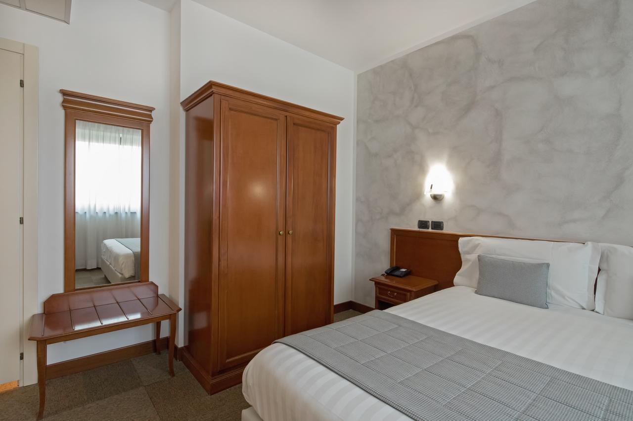 Hotel Medea (Adults Only) Alba  Exterior foto